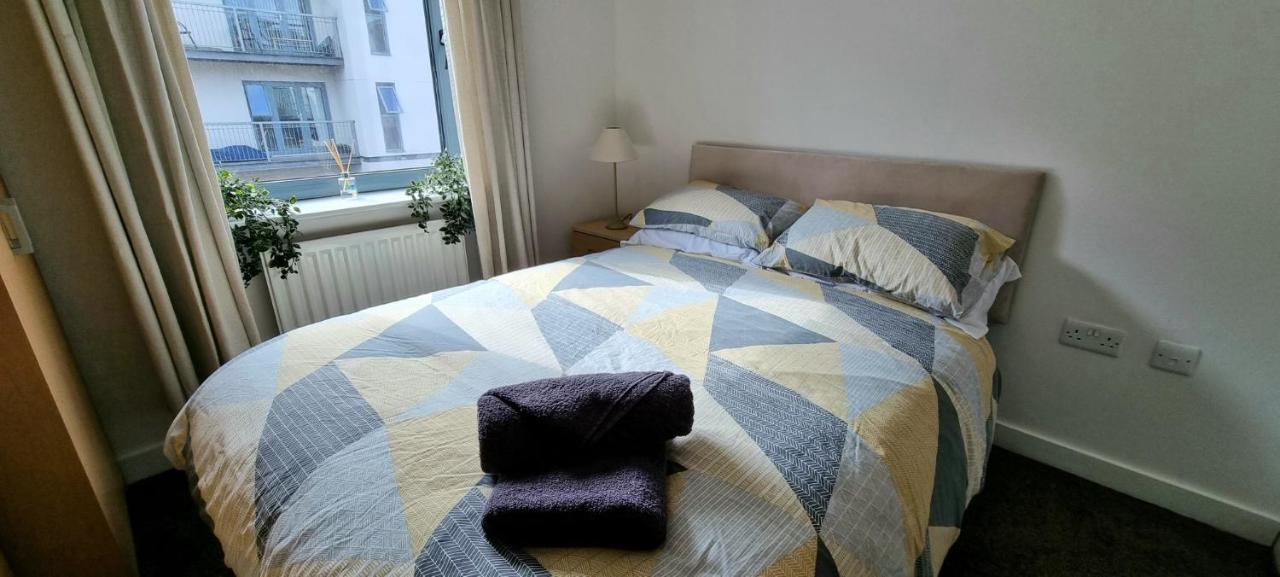 360 Serviced Accommodations - Colchester Marine Quay - 1 Double Bedroom Apartment Esterno foto
