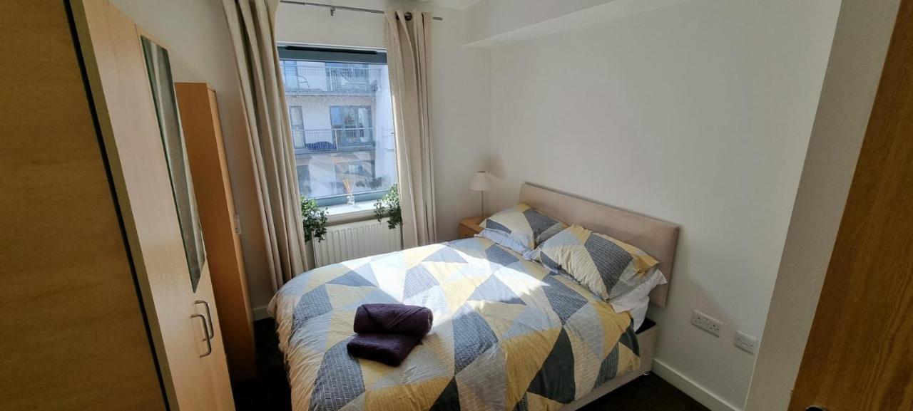 360 Serviced Accommodations - Colchester Marine Quay - 1 Double Bedroom Apartment Esterno foto