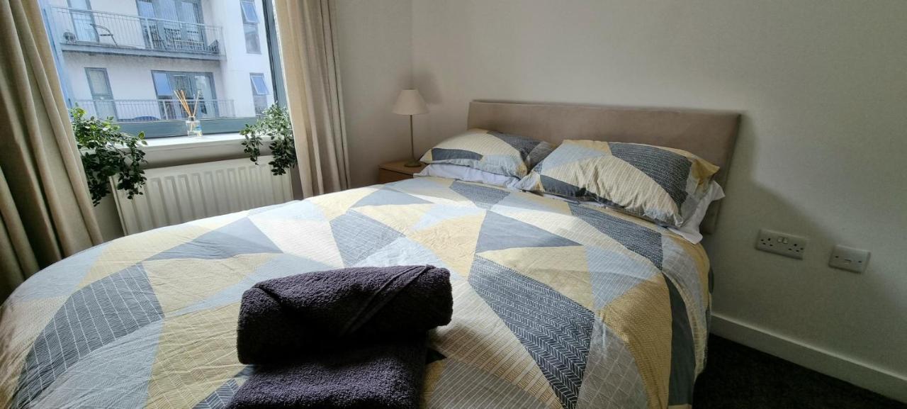 360 Serviced Accommodations - Colchester Marine Quay - 1 Double Bedroom Apartment Esterno foto